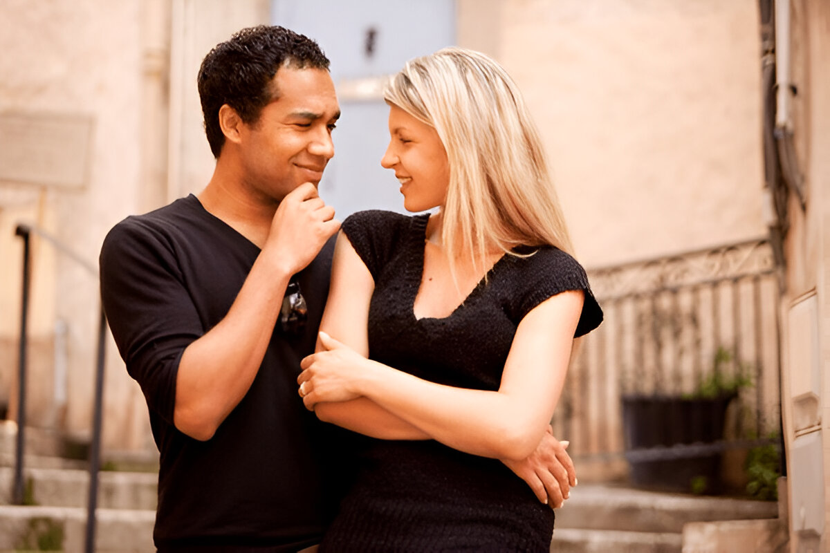 clever-questions-to-deepen-your-boyfriends-love-for-you